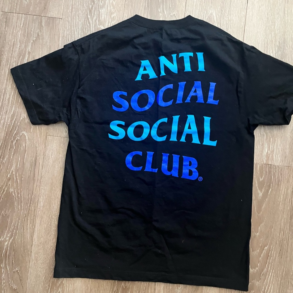 Anti Social t- shirt